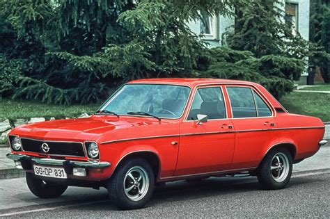 1972: Opel Ascona A Sedan (4D) - Samochody osobowe w Encyklopedia Motoryzacji | MotoBase.PL ...