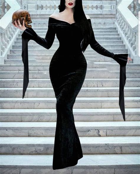 Arriba 34+ imagen morticia addams outfit - Abzlocal.mx