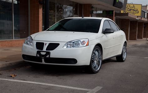 Pontiac G6 with large rims | Tor | Flickr