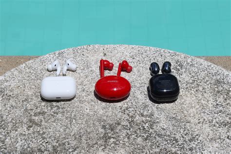 Huawei FreeBuds 4i vs Samsung Galaxy Buds Live vs Apple AirPods Pro Comparison Review » YugaTech ...