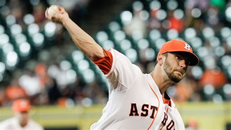 MLB trade rumors: Marlins may be "checking in" on Jarred Cosart - Fish ...