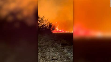 5 Things: One Person Dies During Texas Wildfire Evacuation | Videos | CNN - The Limited Times