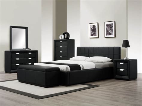 Masculine Bedroom Ideas Evoking Style | Black bedroom furniture set, Black bedroom sets, Black ...