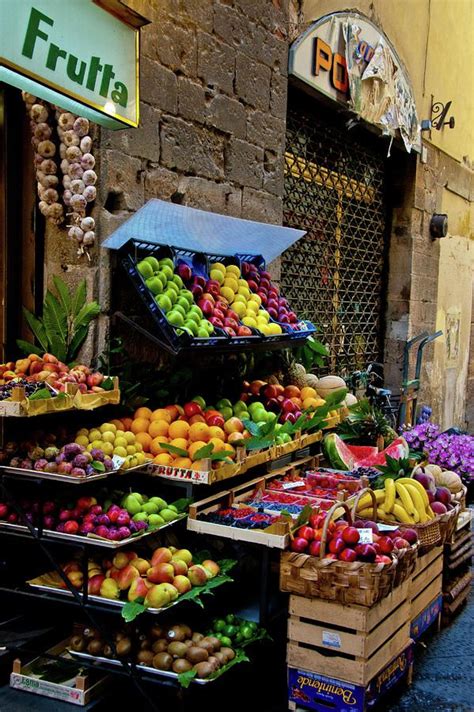 79 best Fruit & Vegetable Stands & Markets images on Pinterest