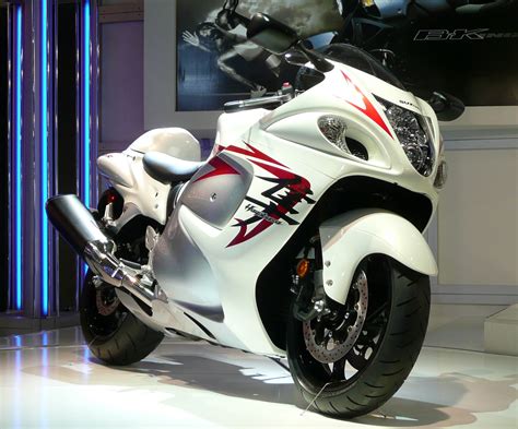 File:SUZUKI Hayabusa 2007TMS.jpg - Wikimedia Commons