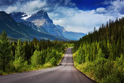 Canada's 10 Most Scenic Road Trips - MapQuest Travel