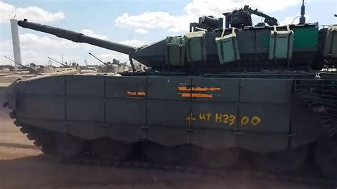 Don't Tell Putin: Ukraine Captured Russia's Elite T-90M Tank - 19FortyFive