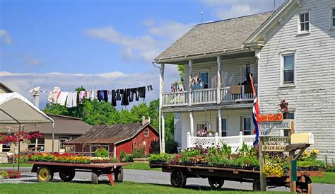 Lancaster PA Amish Visitor's Information from Amethyst Inn