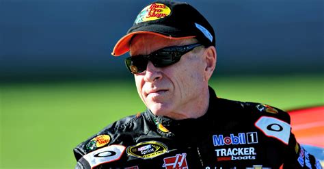 NASCAR legend Mark Martin removes critical tweet, “regrets” it | Engaging Car News, Reviews, and ...