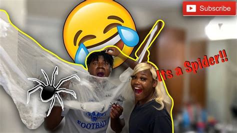 EXTREME FAKE SPIDER PRANK | GONE WRONG | - YouTube | Spider prank, Fake spider, Pranks