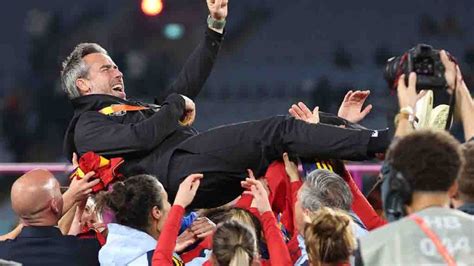 Spanish soccer federation fires women’s national team coach – NBC New York