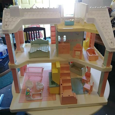 Vintage 1991 Playskool Victorian Dollhouse Pink - Playskool