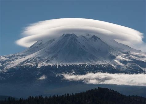 Mount Shasta Travel Information | Amorah Quan Yin | Dolphin Star Temple