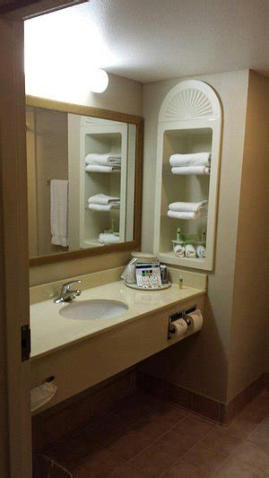 HOLIDAY INN EXPRESS & SUITES BROOKSVILLE WEST AN IHG HOTEL - Updated 2024 Prices & Reviews (FL)