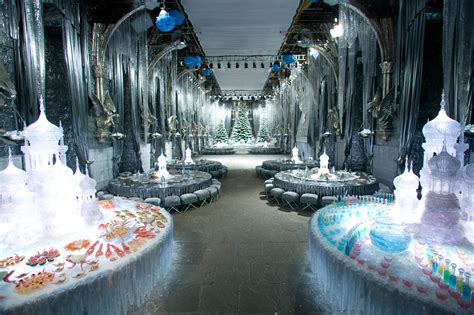 » WB releases picture, production details of Yule Ball Great Hall set ...