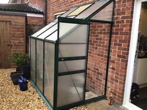 Gardman 4’x6’ lean-to polycarbonate greenhouse. | in Devizes, Wiltshire | Gumtree