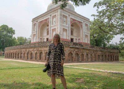 New Delhi Monuments Photo Tour – Food Tour In Delhi