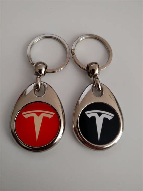 TESLA KEYCHAIN 2 PACK double sided