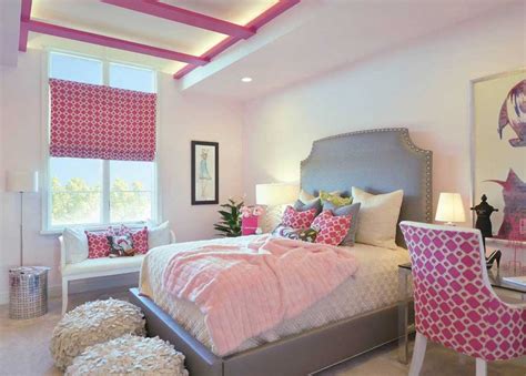 13 Grey and Pink Bedroom Ideas for Dreamy Harmony - Aspect Wall Art