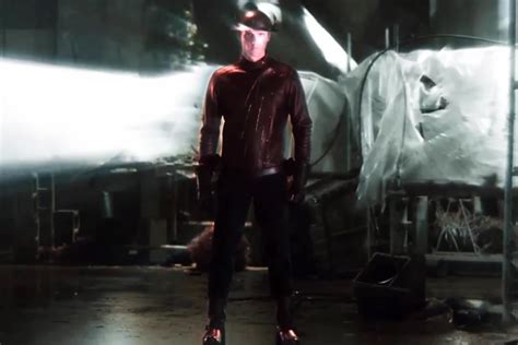 Full 'Flash' Season 2 Trailer Teases Zoom, New Characters