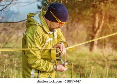 6,205 Slacklining Images, Stock Photos & Vectors | Shutterstock