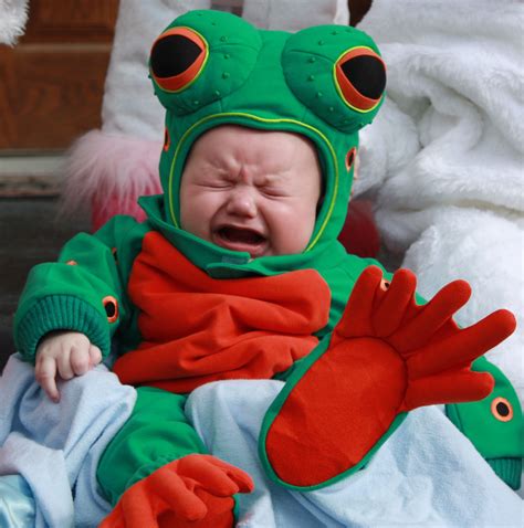 Halloween costume frog