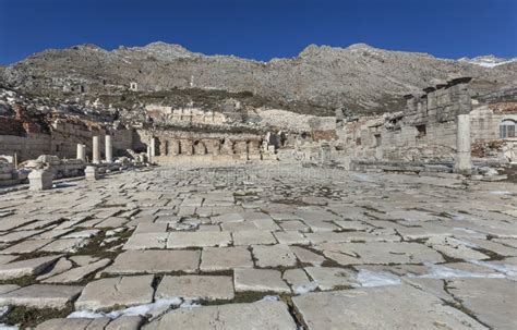 Roman road in Sagalassos stock photo. Image of roman - 92538926