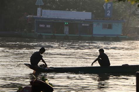 The vanishing catch: How women are suffering in the Mekong Delta