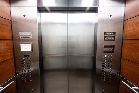 Fear of elevators: understand and overcome (6 proven ways) MyAdapta