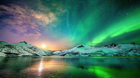 Aurora Northern Lights During Nighttime 4K Nature - HD Wallpaper