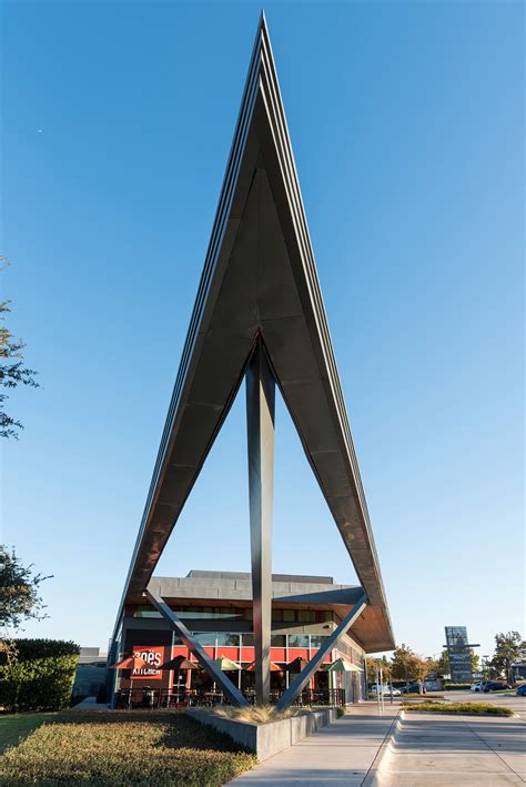 Triangle Building - Artform - Oklahoma City, Oklahoma