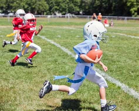 14 Reasons Why Your Kid Should Play Flag Football (Benefits...) - Sportsver