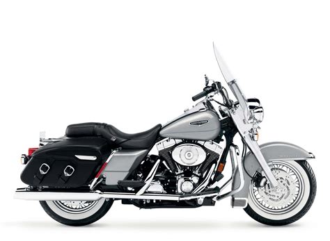 HARLEY-DAVIDSON Road King Classic (2005-2006) Specs, Performance & Photos - autoevolution