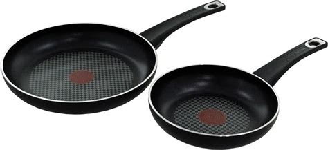 Jamie Oliver Tefal Non-Stick Frying Pans Set 20cm & 26cm Black: Amazon.co.uk: Kitchen & Home