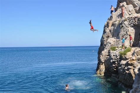 20 Fabulous Locations For Cliff Diving