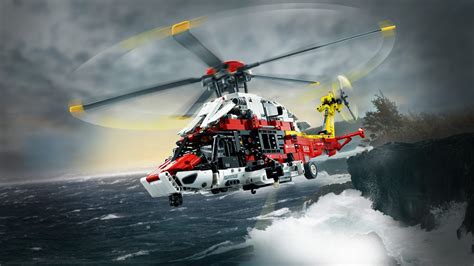 Official images of LEGO Technic 42145 Airbus H175 Rescue Helicopter and ...