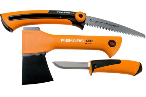 Fiskars X5 camping set avec hache, scie et couteau | Achetez à prix avantageux chez ...