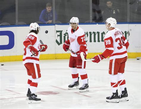 Detroit Red Wings players to participate in NHL 20 players tournament