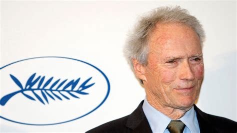 Clint Eastwood to make biopic of pilot 'Sully' Sullenberger