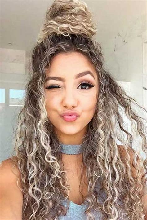 Best Long Curly Hairstyles for Women 2019 – Hairstyles and Haircuts ...