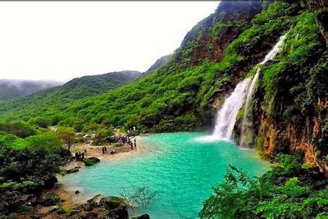 4 Stunning Waterfalls in Salalah