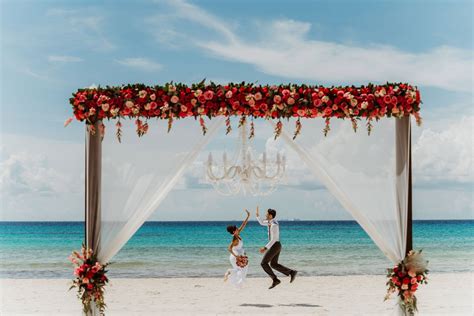 Sandos Playacar - Hotel Weddings - Cancun, MX - WeddingWire