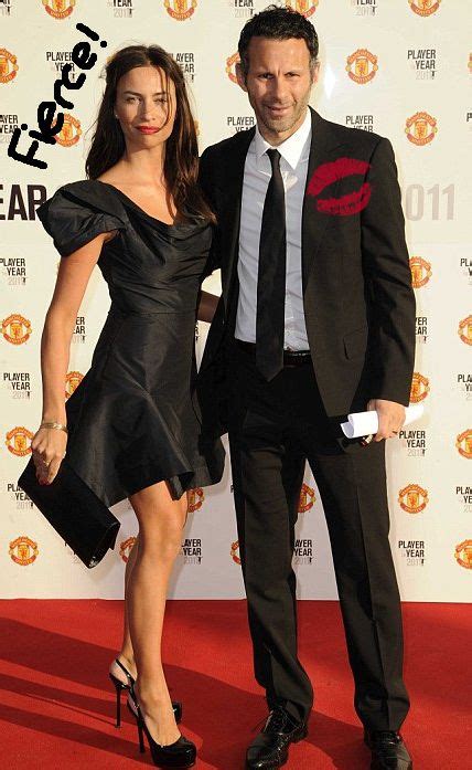 Who is Ryan Giggs dating? Ryan Giggs girlfriend, wife