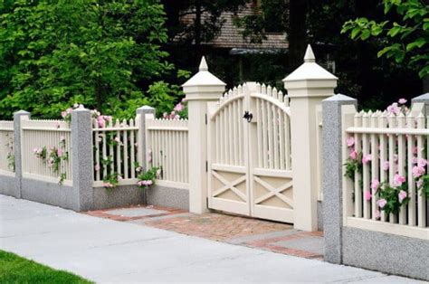 Top 60 Best Front Yard Fence Ideas - Outdoor Barrier Designs