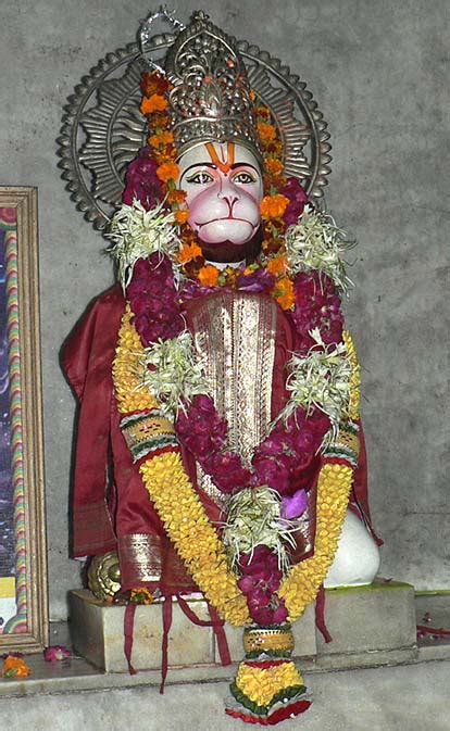 Pracheen Hanuman Mandir Delhi | Timings, Poojas & Travel Tips