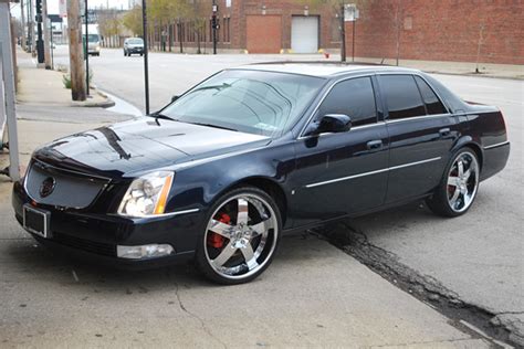 Car | Cadillac DTS on Vellano VSK Wheels | California Wheels