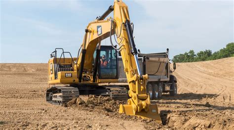 Here’s 5 photos of Cat’s Next Generation 30-ton excavators