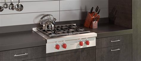 Wolf 30" Sealed Burner Rangetop - 4 Burners (SRT304) | Country cottage kitchen, Range top, Burners