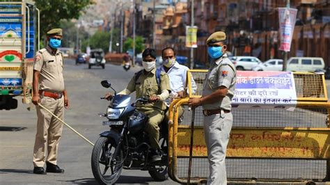 India extends world's largest lockdown by two weeks