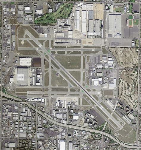 Closest Airport to Anaheim, CA - Full List and Where to Fly Advice